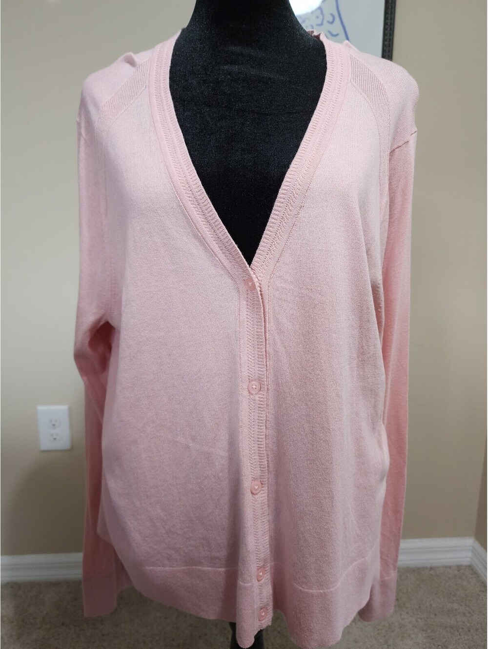 Banana Republic Women's Pink V-Neck Button-Up Cardigan Sweater XL